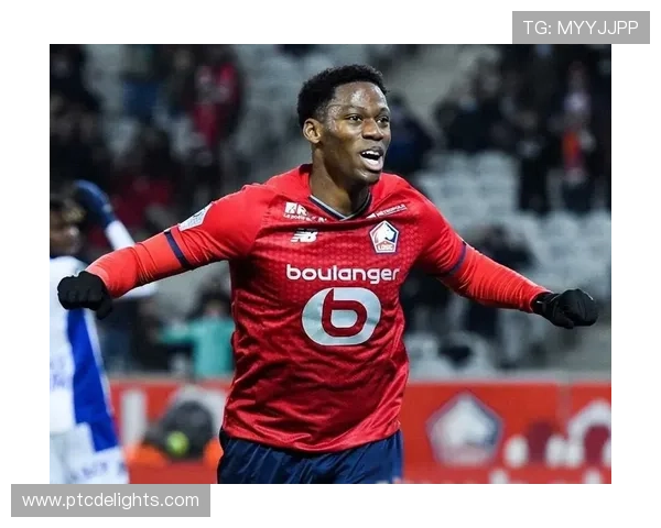 乔纳森·戴维 vs 热苏斯:全能前锋的不同路径 乔纳森·戴维 vs 热苏斯:全能前锋的不同路径